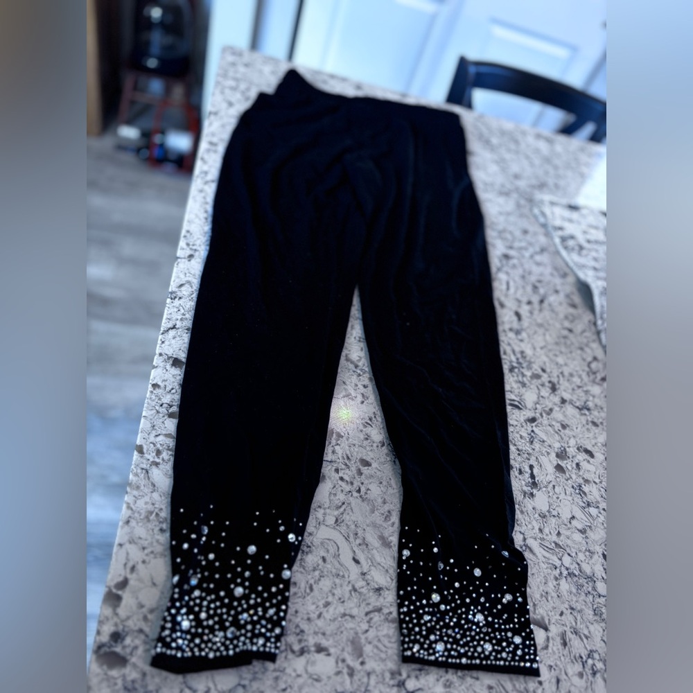 Gardy Black Pants with White/Clear crystal Beaded Hem  Size Large.